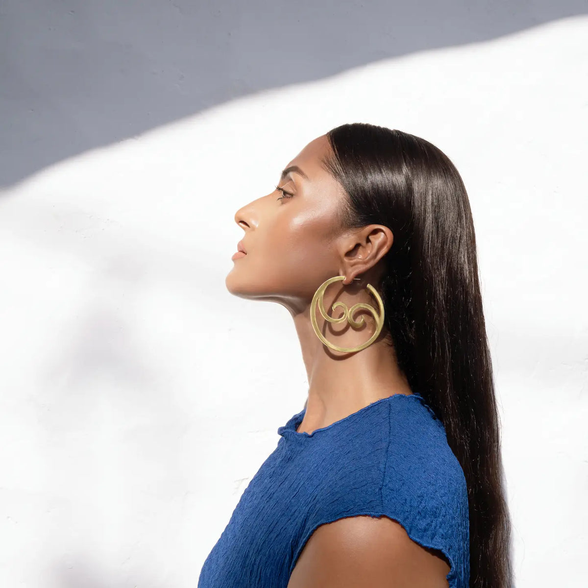 Yin Yang Wave Hoops - Large - Gold Tone image 0
